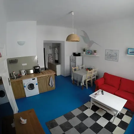 Honey Apartment