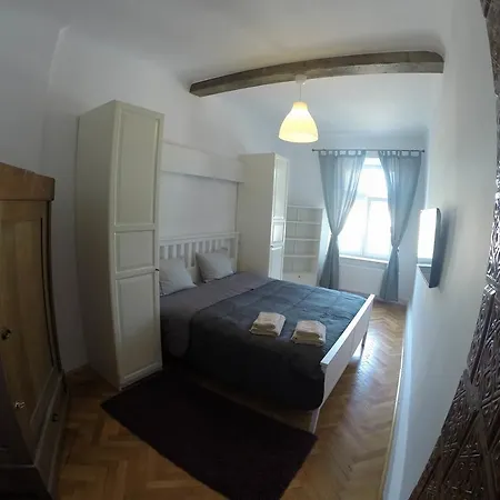 Apartament Honey